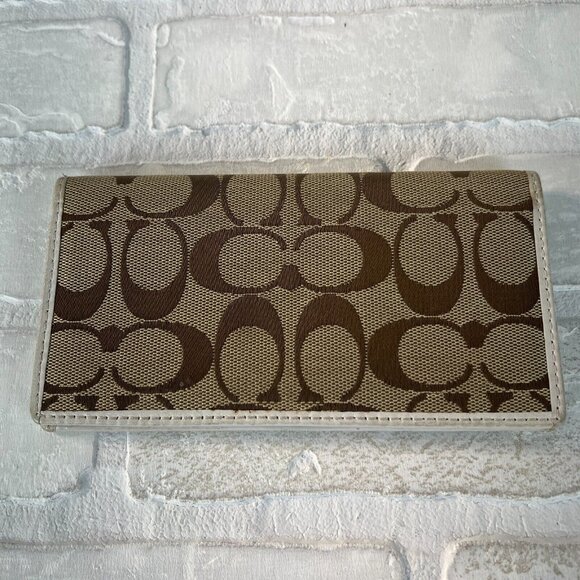 Coach Checkbook Cover Beige Signature C Canvas Leather‎ Trim - Picture 7 of 12